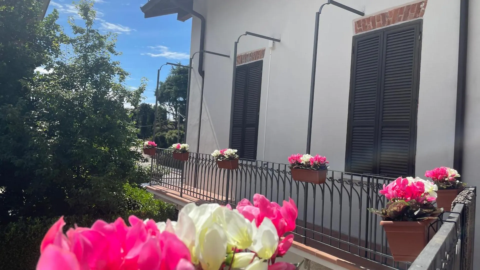 Villa Simona Malpensa 갈라라테 0*,  이탈리아