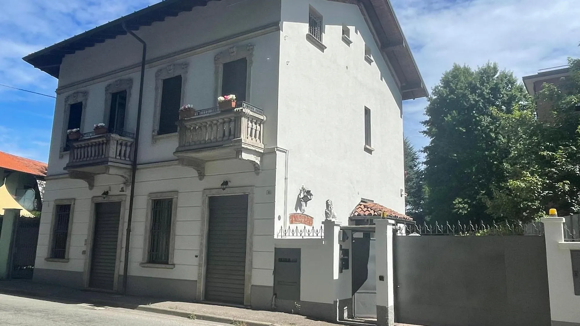 Villa Simona Malpensa 갈라라테 0*,  이탈리아
